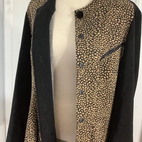 VINTAGE DESIGN TODAYS JACKET 1X BLACK WITH ANIMAL PRINT BUTTON FRONT MADE IN USA - Picture 7 of 11